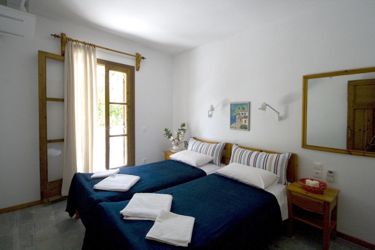 Villas Alexandra Skiathos Platanias  Экстерьер фото